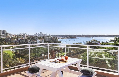 Darling Point Appartement | Stylish Studio with Rooftop Harbour Views