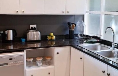 Selection Beach Appartement | Stylish Umdloti beach flat, pool & sea views