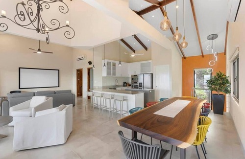Potrero Copropriété | 3-BD Ocean-View Condo, Walk to Beach