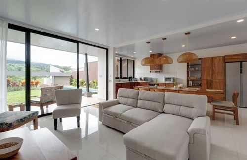 Arenal Hot Springs Villa | Villa Heliconia by Arenal Heights
