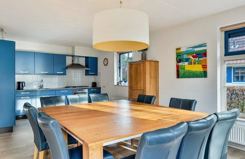 Hooghalen Maison | Stylish wellness bungalow with whirlpool, sauna and sunshower.
