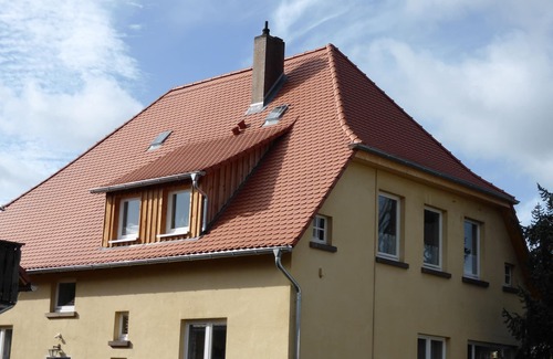 Wahlsburg Appartement | Stylishly renovated accommodation in the 'Villa Siemon' just 2 minutes from the Weser cycle path