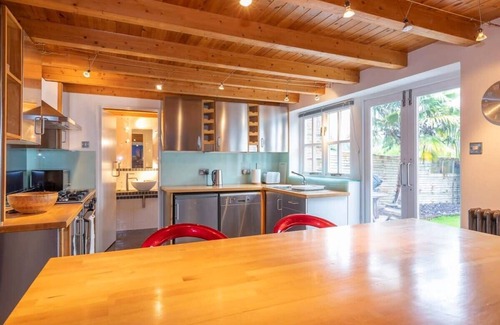 West Ashling Maison | Stylist Split Level 2 Bed with Parking