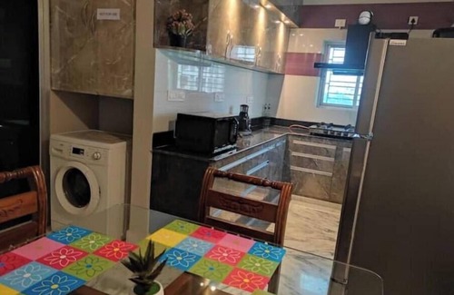 New Town Appartement | Stylo Stays 3 mins drive from Biswa Bangla Gate