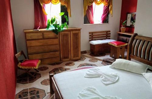 Bairro da Enseada Maison | Suíte 1 com piscina e wi-fi em Caraguatatuba