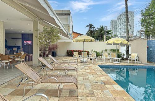 Enseada Appartement | Suíte Piscina e Churrasqueira AC Acesso a Praia