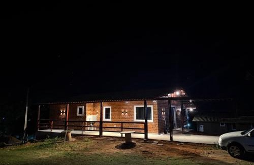 Bezerros Cabine | Sua casa na serra