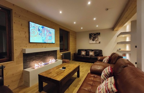 Vallandry Chalet De Ski | Superbe chalet été, rénové 12-15 pers, Jacuzzi, Peisey-Vallandry Les Arcs