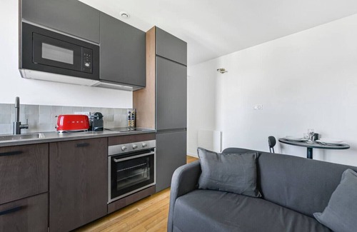 Centre Appartement | Sublime apartment La Défense Paris Gare 2Pers