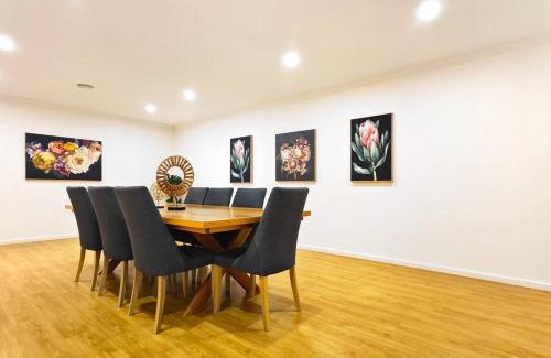 Boronia Maison | Suburb best family house Melbourne east