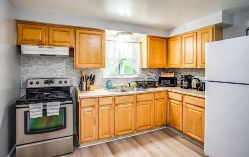 Rochester Maison | Suburb Home Near Everything