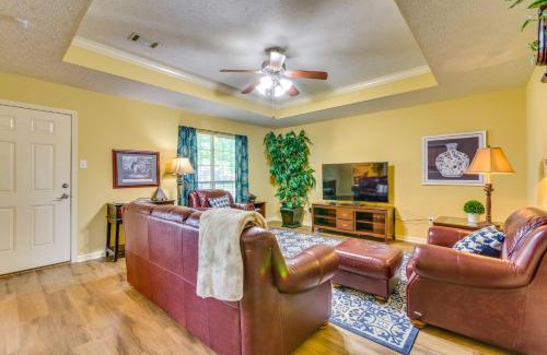 Conway Maison | Suburban Conway Vacation Rental 2 Mi to UCA!