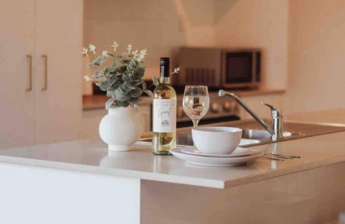 Deebing Heights Maison | Suburban Serenity, Deebing Heights in Ipswich