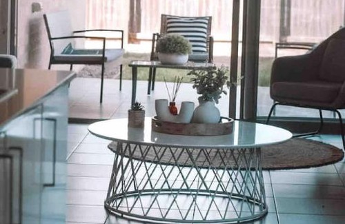 Deebing Heights Maison | Suburban Serenity, Deebing Heights in Ipswich