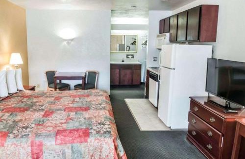 Tallahassee Hôtel | Suburban Studios Tallahassee near University