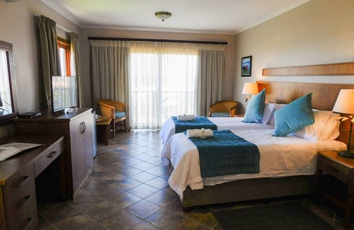 Elysium Lit Et Petit-Déjeuner | Sugar Beach Resort