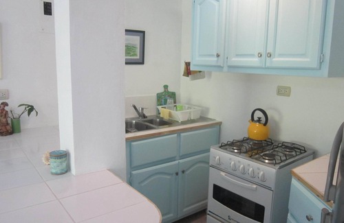 Luperon Appartement | Sugar Shack - a/c, balcony, beach, pool, private, optic WiFi