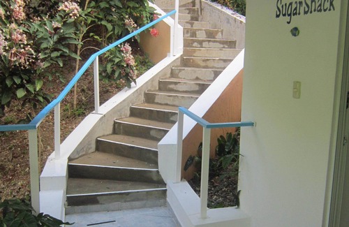 Luperon Appartement | Sugar Shack - a/c, balcony, beach, pool, private, optic WiFi