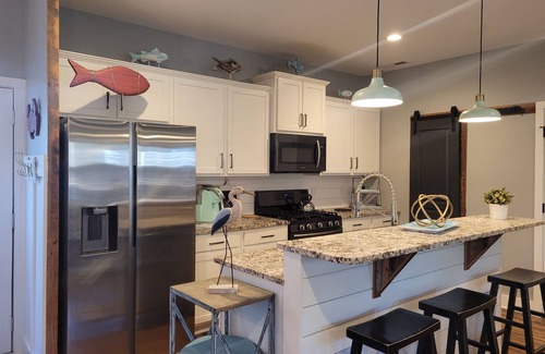 Minnesott Beach Cottage | Sugar Shack - Rustic charm meets modern amenities!