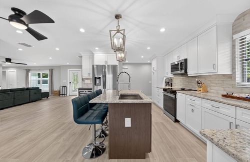 Sanibel Maison | Sugarfish: 3 BR/3BA Perfect Near Beach Getaway!