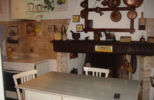 Trevi Maison | Frappant maison de montagne en pierre de 110 dans un village médiéval