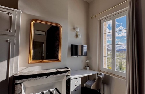 Saint-Sulpice-de-Faleyrens Maison | Petit Dejeuner -King size -Vue vignoble et Piscine