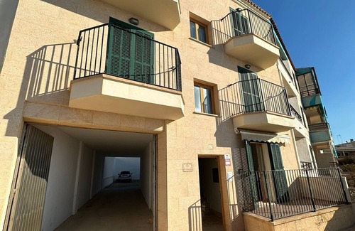 Colonia Sant Jordi Appartement | Suitable. II "Dolphin" in front of the sea