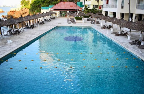 Club Deportivo Appartement | Suite 1808 by Suites Victoria Acapulco