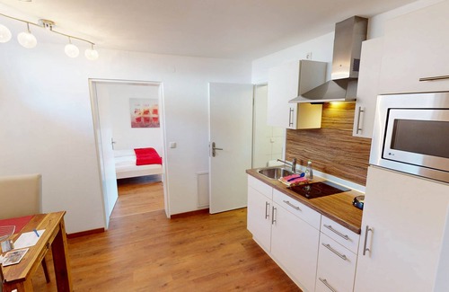Bad Aibling Appartement | Suite 2 on the ground floor, 1.5 room apartment with south-facing balcony
