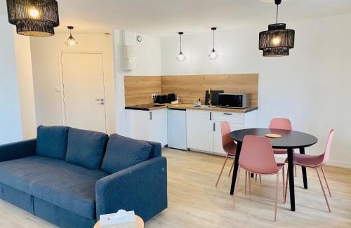 Montceau-les-Mines Appartement | Suite 24 Appart'hôtel-L'Annexe-3 étoiles