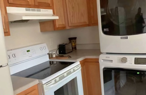 Biddleville Appartement | Suite 6, Sleep 4, Walk to Attractions in Uptown
