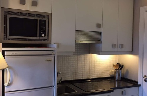 Hispanoamerica Appartement | Suite Alcocer: Appartement Lumineux avec Terrasse et Piscine