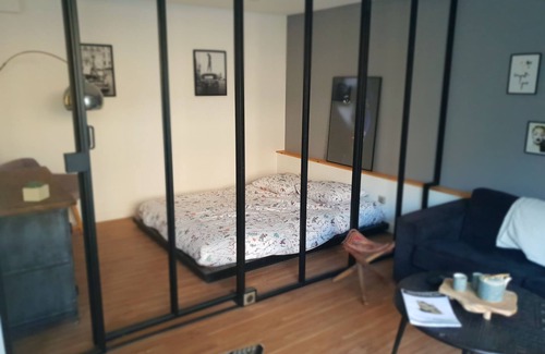 Clisson Lit Et Petit-Déjeuner | Suite avec jacuzzi et sauna privatifs à Clisson