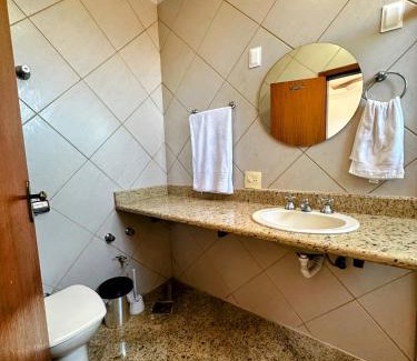 Belo Horizonte Maison | Suite casal 2 com frigobar