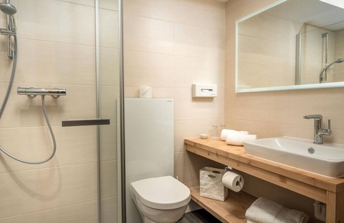 Obsteig Lit Et Petit-Déjeuner | Suite "Nid d'Aigle" f. 2-5 pers. - Pension Alpenhof - Pension de bien-être