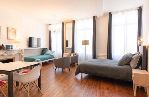 Charleville-Mezieres Appartement | suite Eugénie