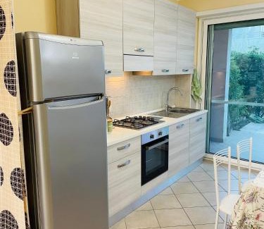 Marina di Montenero Appartement | SUITE GARDEN-MARINA SVEVA