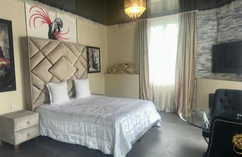 Charavines Hôtel | Suite Hollywood by les spa de venus