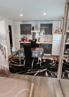 Volmerange-les-Mines Maison | Suite jacuzzi et sauna privatifs