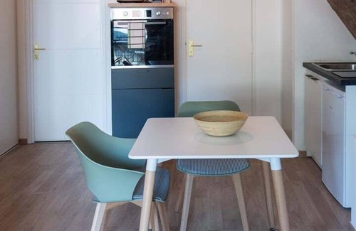 Charlier - Valvert Appartement | Suite Kella 2 - Tassin - Beau studio rénové