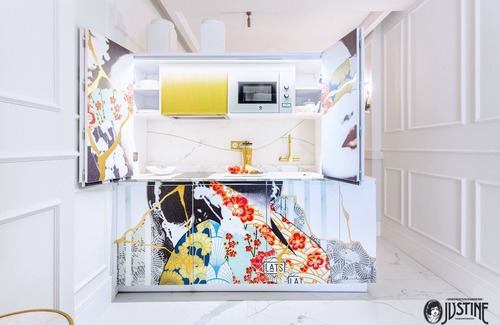 Moscardo Appartement | Suite Kintsugi by Justine Apartments: Sensual Elegante y Pecaminoso