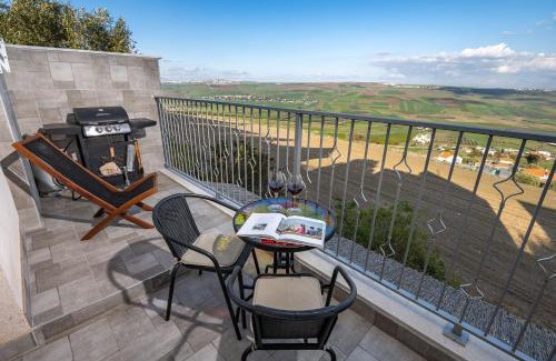 Yavne'el Appartement | Suite Kolibri in Galilee