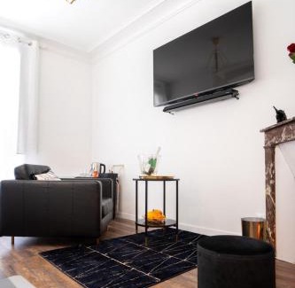 Levallois-Perret Appartement | Suite L'éclipse Paris, logement avec jacuzzi, à 10 minutes des Champs Elysées