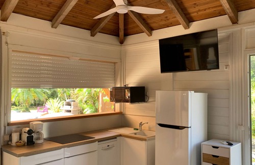 Riviere-Salee Maison | Votre séjour en Martinique dans un gîte avec spa privatif, piscine et rivière