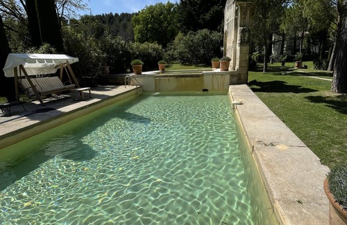 Loriol-du-Comtat Maison | suite spacieuse sur les vignes et le parc
