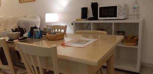 Trelissac Lit Et Petit-Déjeuner | Suite Maraval Chez L'habitant