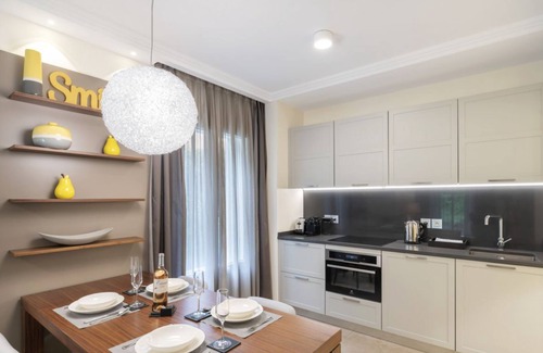 Cap-Ferrat Appartement | Suite Odyssée 2 - Five Star Holiday House
