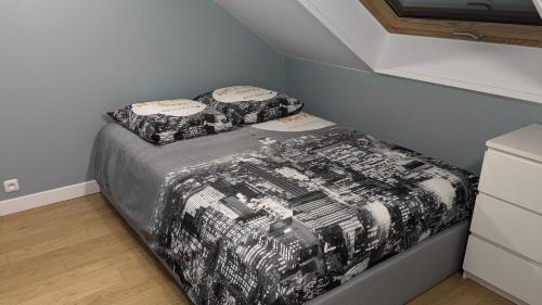 Tours Maison | Suite parentale Volta Garden proche du tram