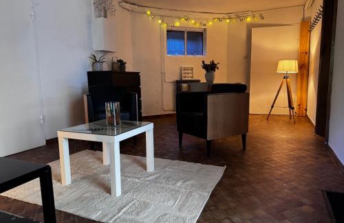 Etzling Appartement | Suite privée indépendante avec sauna et jardin