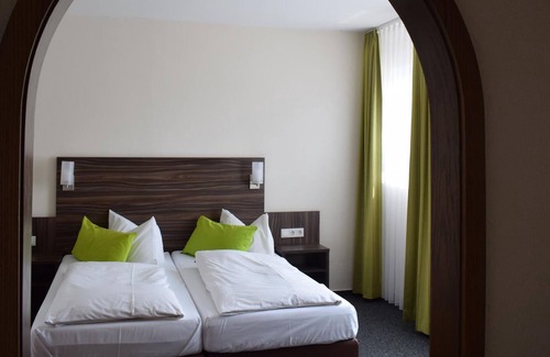 Seelbach-Schutter Maison | Suite Douche / WC - Hôtel-Restaurant Zum Stern